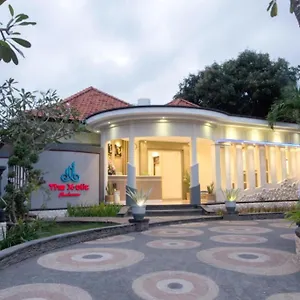 2* Hotel The Xotic Bali